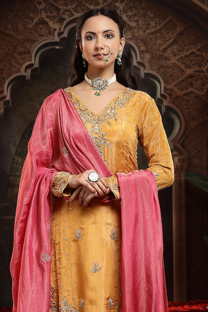 Yellow Tissue Organza Zardosi Embroidered Straight Kurta Set by Miku Kumar at Pernia's Pop Up Shop