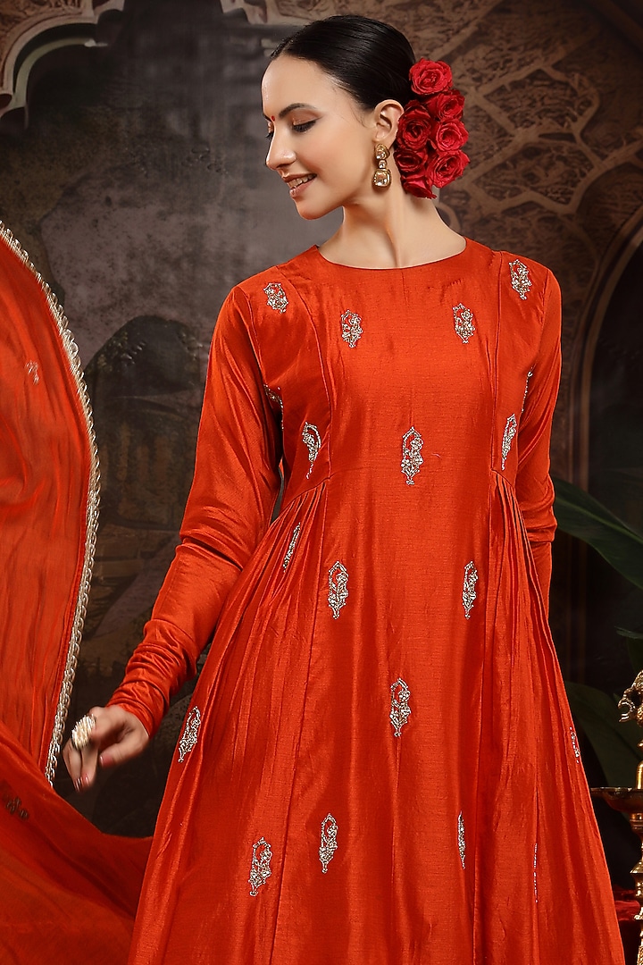 Orange Chanderi Silk Boota Embroidered A-Line Kurta Set by Miku Kumar at Pernia's Pop Up Shop