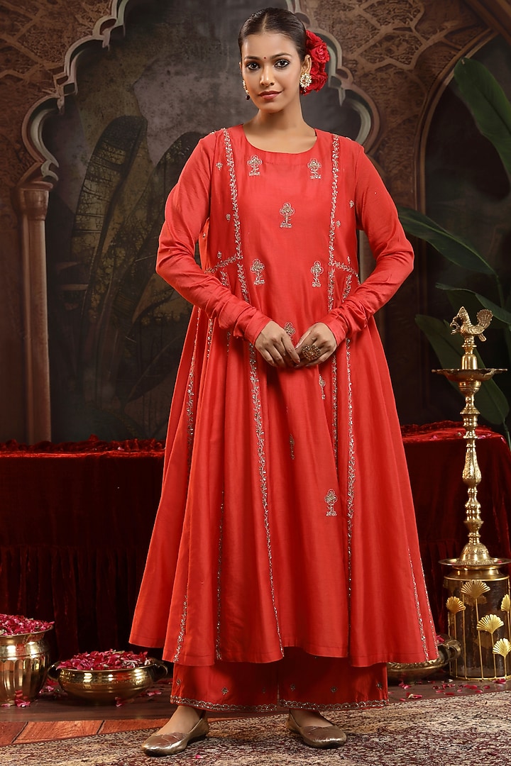 Red Chanderi Silk Boota Embroidered A-Line Kurta Set by Miku Kumar at Pernia's Pop Up Shop