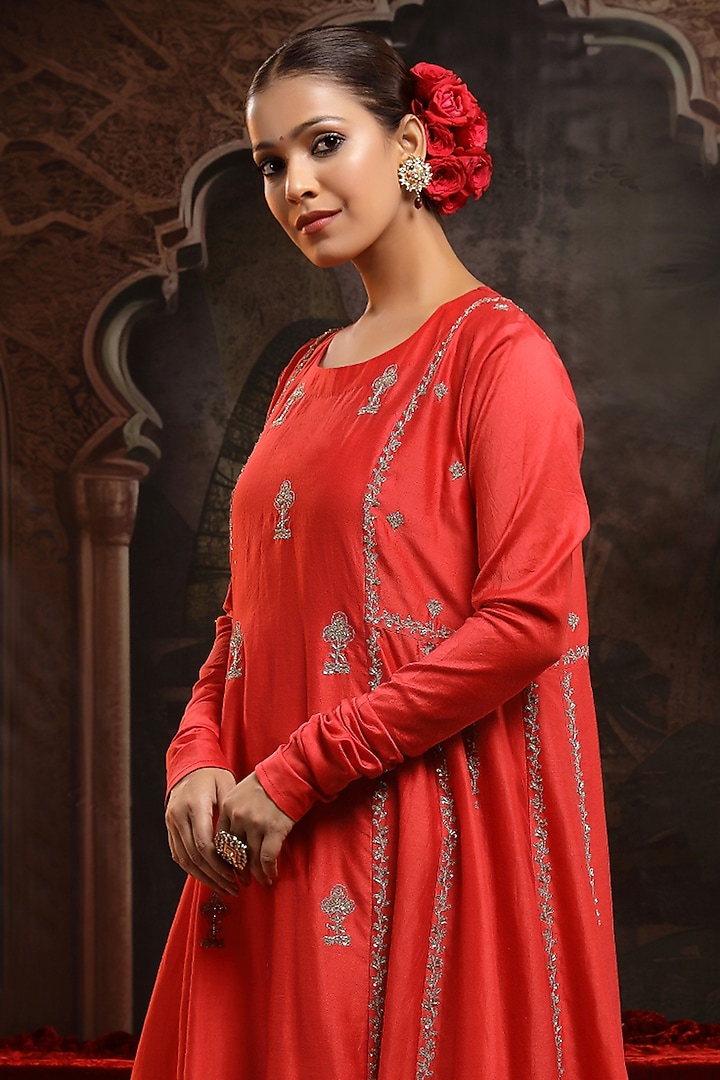 Red Chanderi Silk Boota Embroidered A-Line Kurta Set by Miku Kumar at Pernia's Pop Up Shop