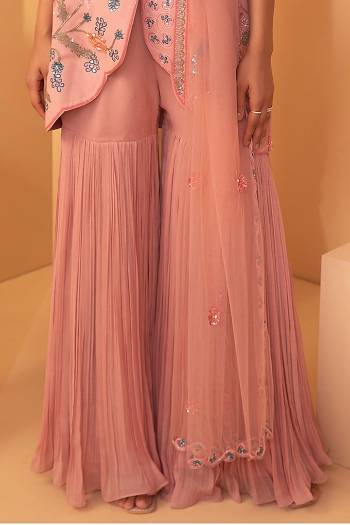 Peach Embroidered Jacket Set by Miku Kumar at Pernia's Pop Up Shop