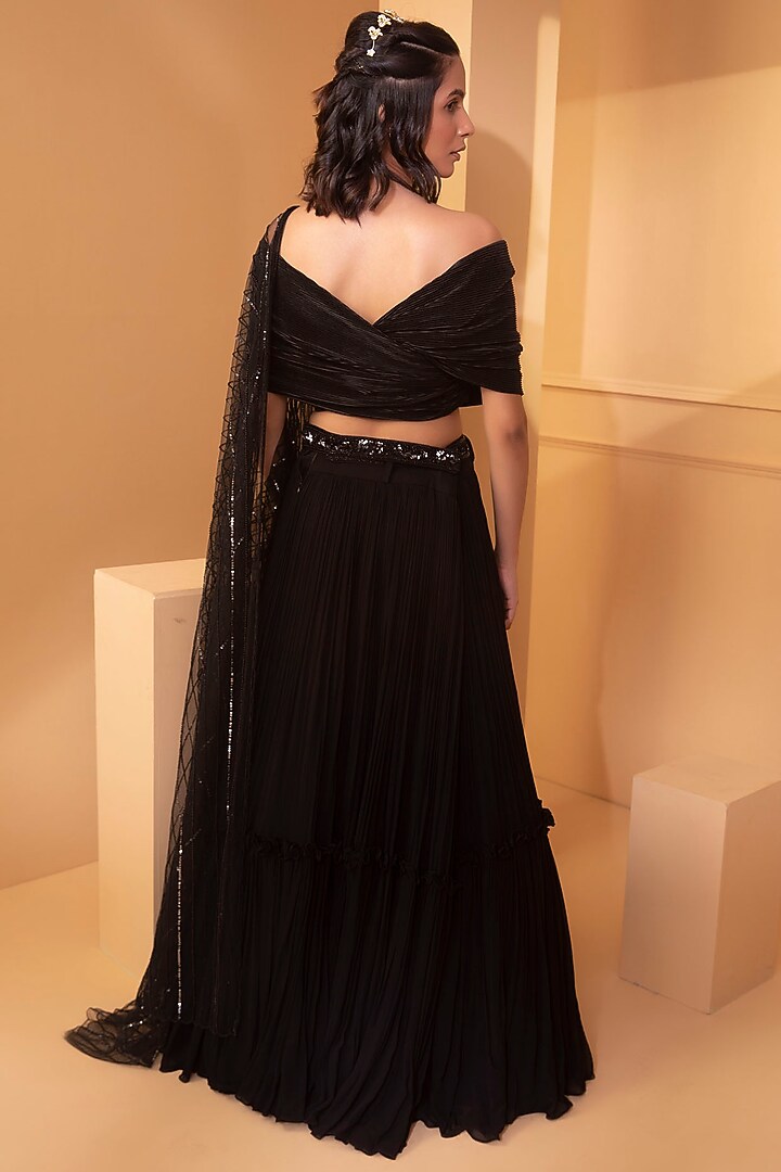 Black Embroidered Wedding Lehenga Set by Miku Kumar at Pernia's Pop Up Shop