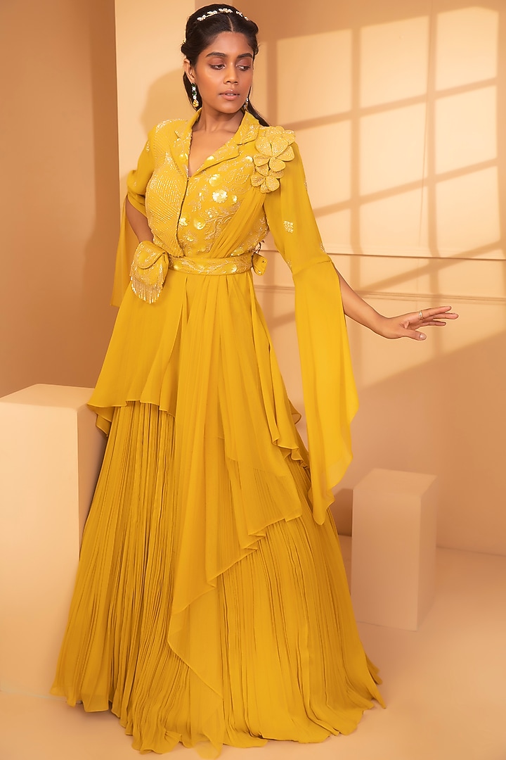 Yellow Embroidered Wedding Lehenga Set by Miku Kumar at Pernia's Pop Up Shop