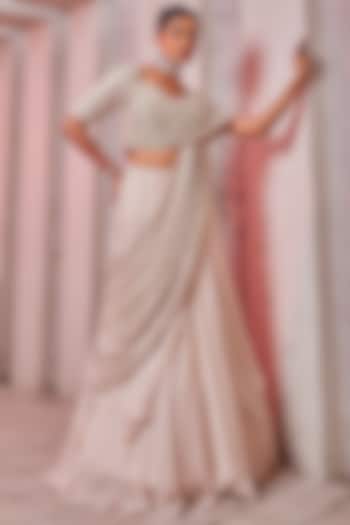 Ivory Georgette & Silk Wedding Lehenga Set by Miku Kumar at Pernia's Pop Up Shop