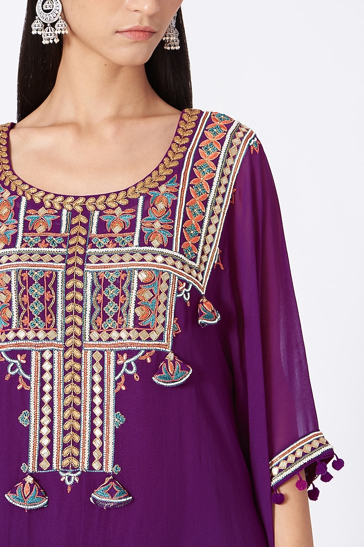Purple Georgette Zari Embroidered Kaftan Kurta Set by Miku Kumar at Pernia's Pop Up Shop