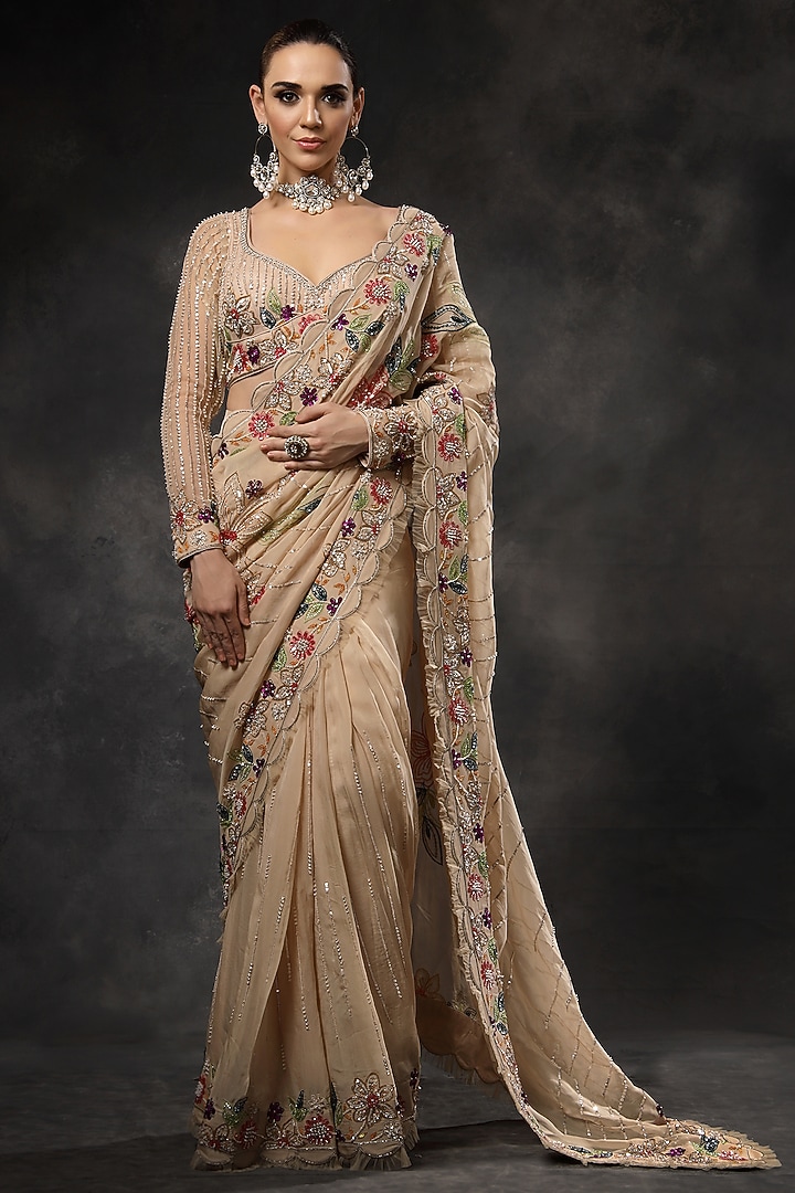 Beige Organza Sequin Hand Embroidered Pre-Draped Reception Saree Set by Miku Kumar at Pernia's Pop Up Shop
