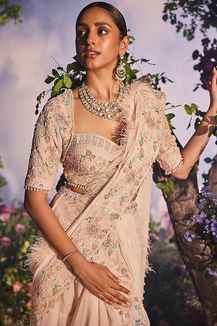 Peach Georgette Draped Reception Saree Set by Miku Kumar at Pernia's Pop Up Shop