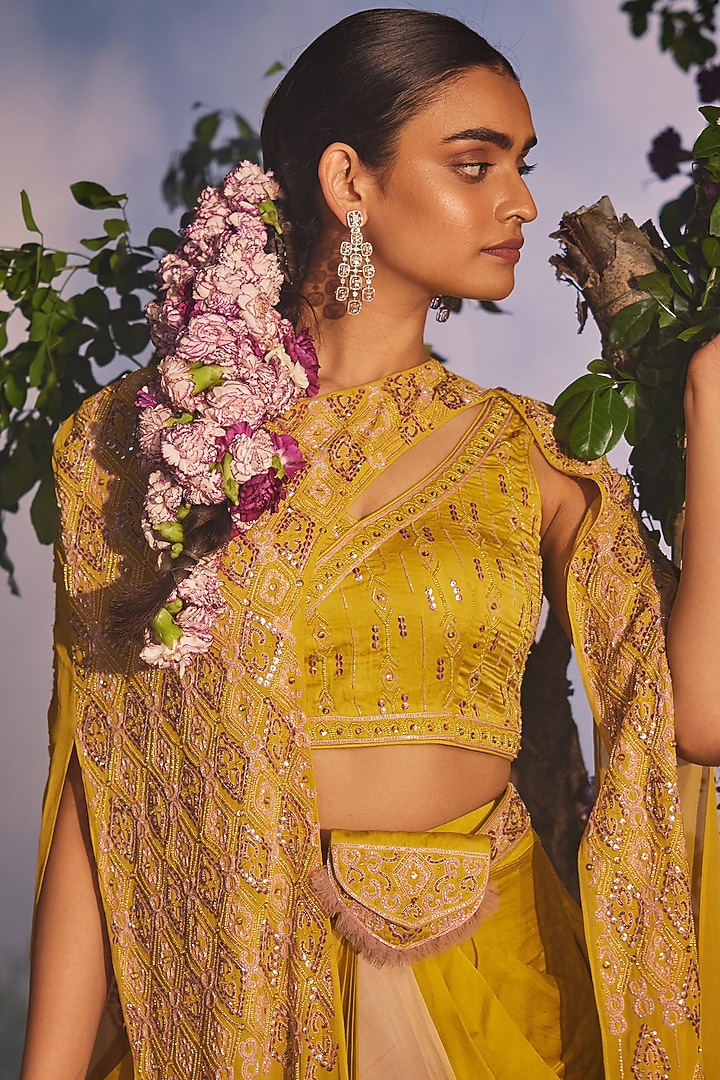 Yellow Georgette Sequins Embroidered Cape Set by Miku Kumar at Pernia's Pop Up Shop
