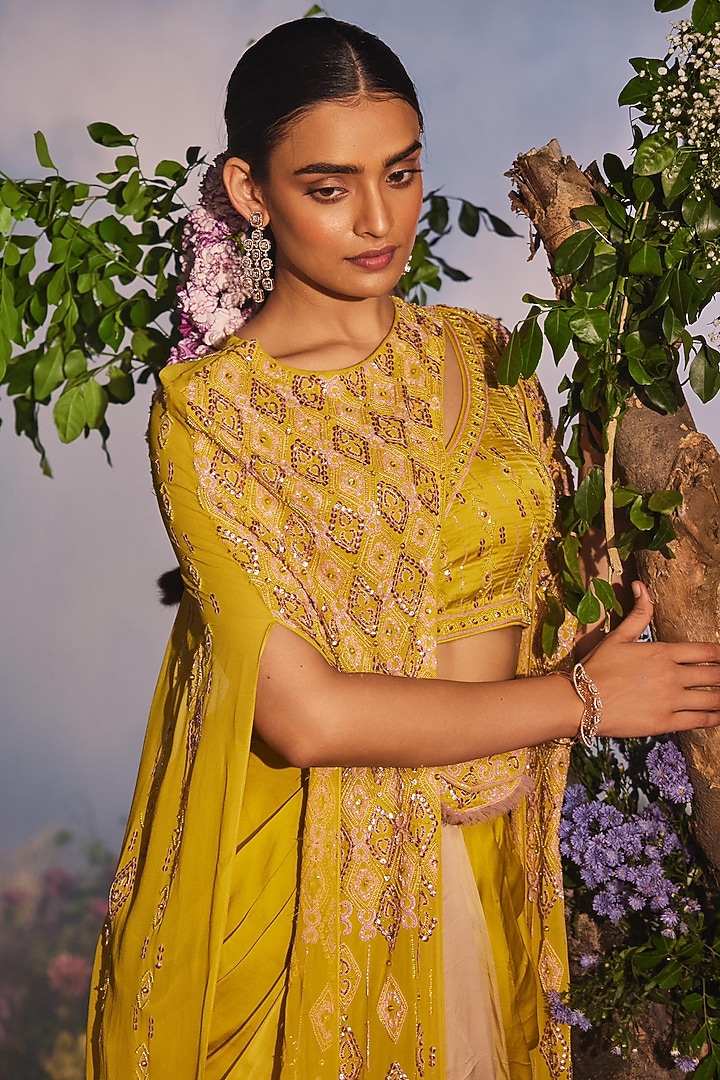 Yellow Georgette Sequins Embroidered Cape Set by Miku Kumar at Pernia's Pop Up Shop