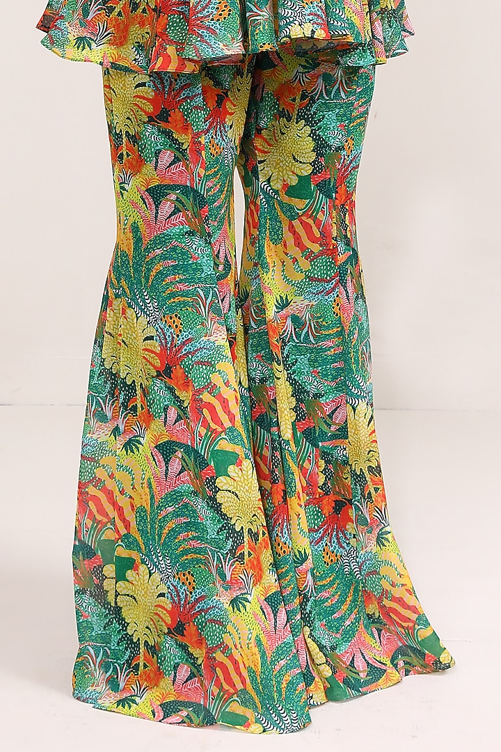 Green Georgette Printed Co-Ord Set by Miku Kumar at Pernia's Pop Up Shop
