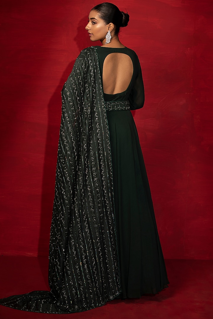 Emerald Green Embroidered Wedding Anarkali Set by Miku Kumar at Pernia's Pop Up Shop