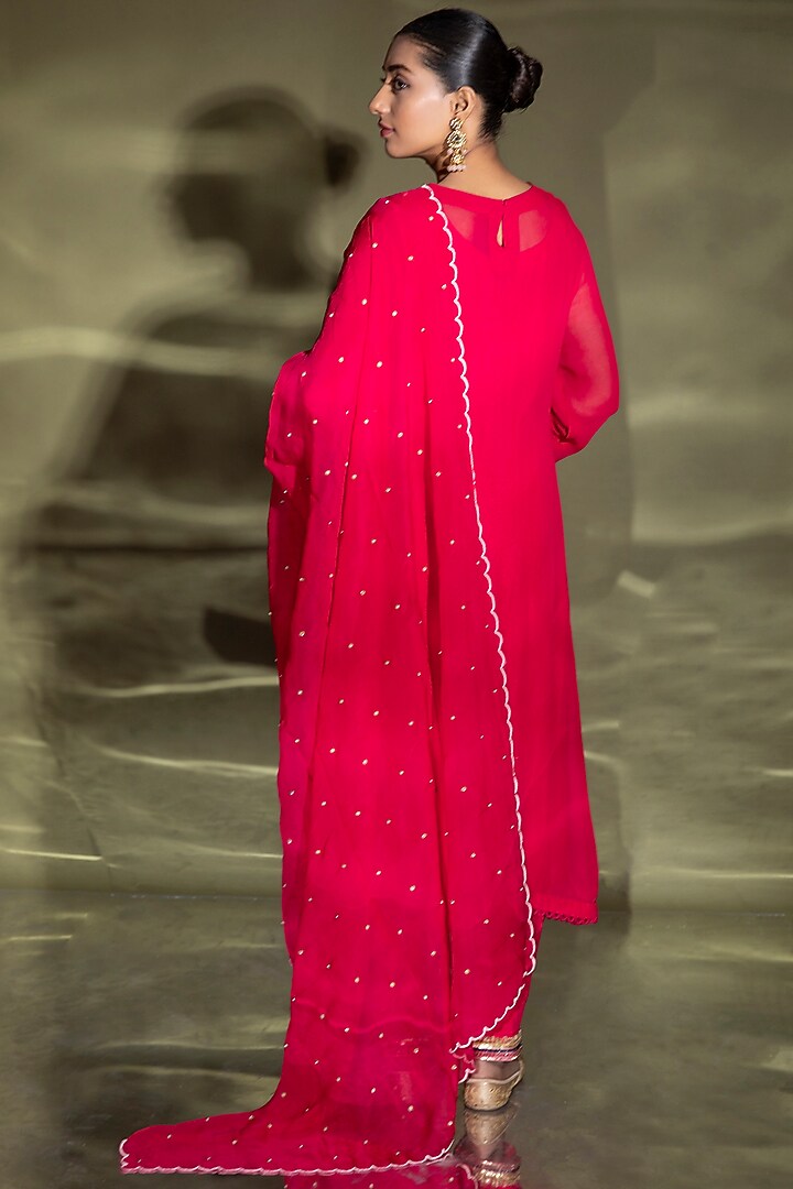 Hot Pink Embroidered Kurta Set by Miku Kumar at Pernia's Pop Up Shop