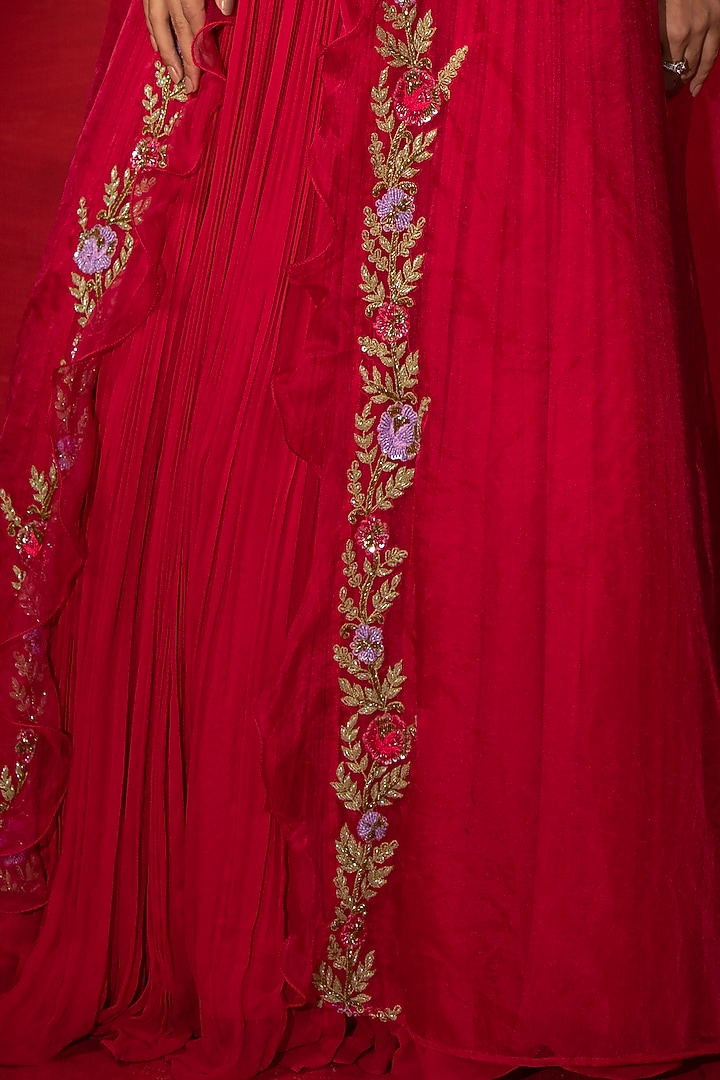 Cherry Red Embroidered Cape Set by Miku Kumar at Pernia's Pop Up Shop