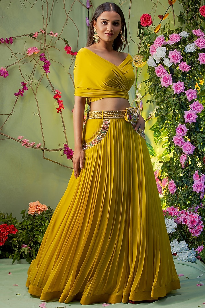 Yellow Embroidered Skirt Set With Belt Bag For Girls by Miku Kumar - Kids at Pernia's Pop Up Shop