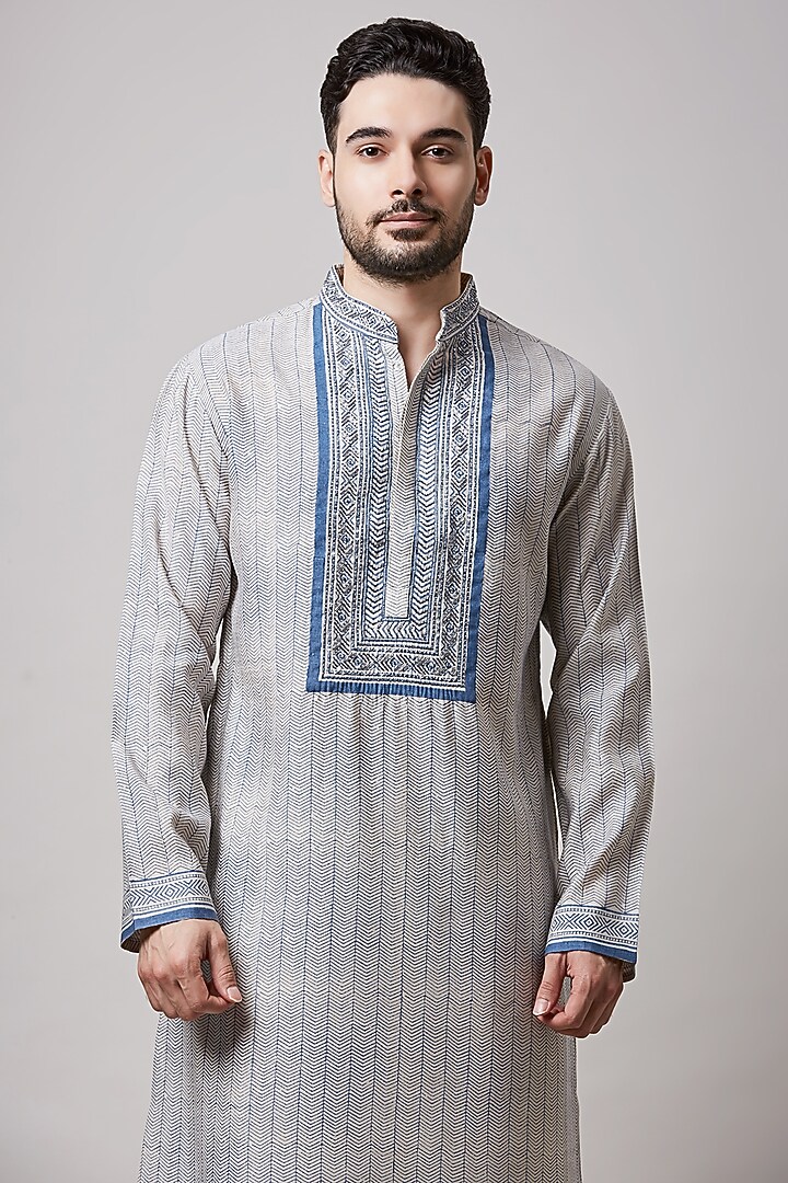 Light Fawn Cotton Silk Hand Block Printed Kurta Set For Boys by Sanjev Marwaaha Kids at Pernia's Pop Up Shop