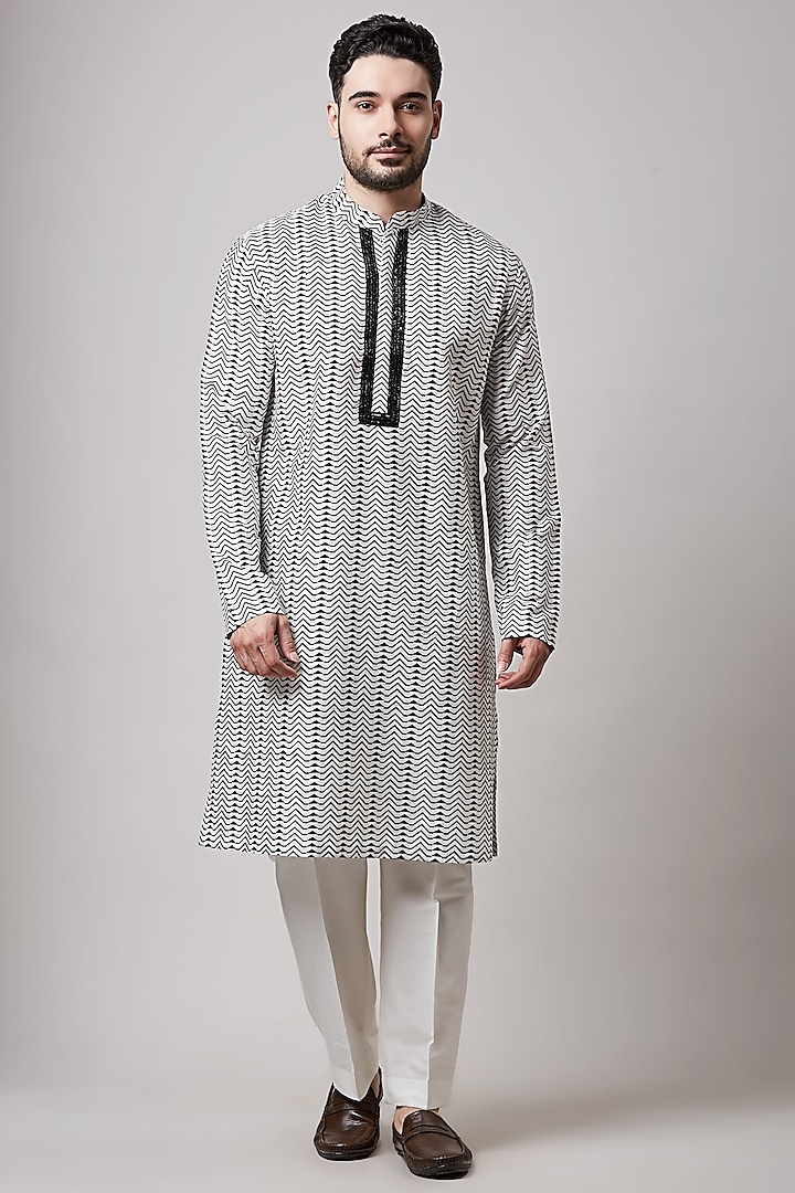 Ivory Cotton Silk Hand Block Printed Kurta Set For Boys by Sanjev Marwaaha Kids at Pernia's Pop Up Shop