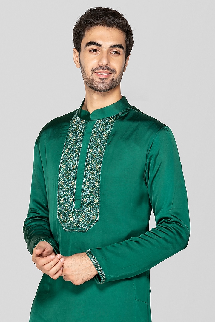 Green Modal Sequin & Bead Embroidered Kurta Set For Boys by Sanjev Marwaaha Kids at Pernia's Pop Up Shop