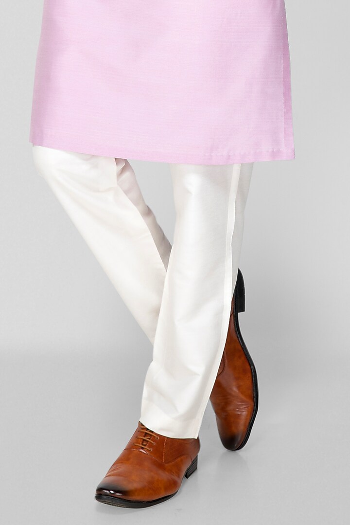 Lavender Cotton Silk Applique Embellished Kurta Set For Boys by Sanjev Marwaaha Kids at Pernia's Pop Up Shop