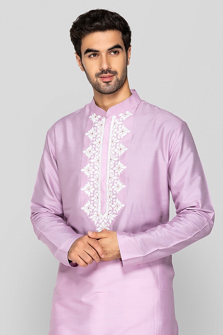 Lavender Cotton Silk Applique Embellished Kurta Set For Boys by Sanjev Marwaaha Kids at Pernia's Pop Up Shop