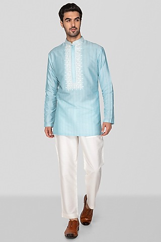 Sky Blue Cotton Silk Printed & Embroidered Short Kurta Set For Boys by Sanjev Marwaaha Kids