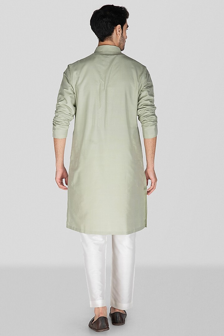 Olive Green Cotton Silk Geometric Embroidered Kurta Set For Boys by Sanjev Marwaaha Kids at Pernia's Pop Up Shop