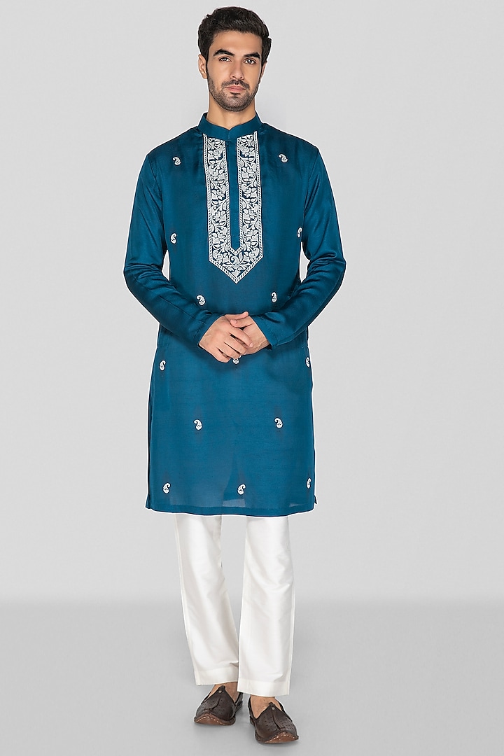 Blue Jennifer Silk Thread Embroidered Kurta Set For Boys by Sanjev Marwaaha Kids at Pernia's Pop Up Shop