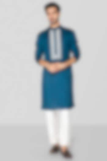 Blue Cotton Silk Hand Embroidered Kurta Set For Boys by Sanjev Marwaaha Kids at Pernia's Pop Up Shop