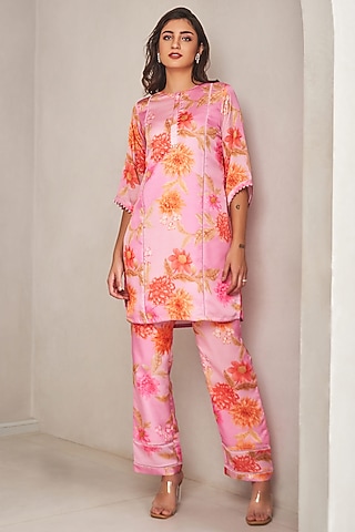 Lavender Modal Satin Floral Printed & Embroidered Kurta Set by Sammohi By Moksha & Hiral