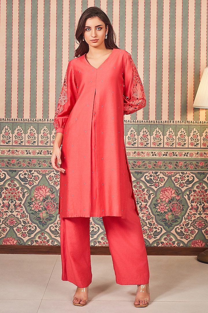 Coral Chanderi Silk Embroidered Kurta Set by Sammohi By Moksha & Hiral at Pernia's Pop Up Shop