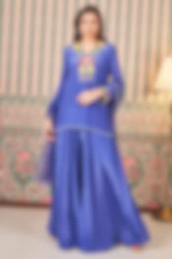 Blue Crepe Silk Hand Embroidered Kurta Set by Sammohi By Moksha & Hiral at Pernia's Pop Up Shop