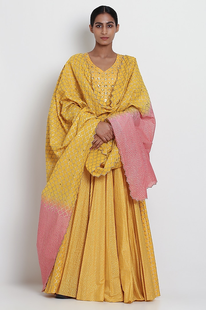 Yellow Embroidered Kalidar Kurta Set Design by Seema Nanda at Pernia's ...