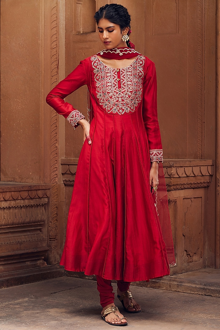 Red Chanderi Silk Embroidered Kalidar Kurta Set by Seema Nanda