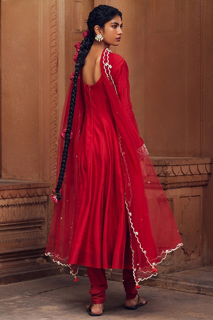 Red Chanderi Silk Embroidered Kalidar Kurta Set by Seema Nanda at Pernia's Pop Up Shop