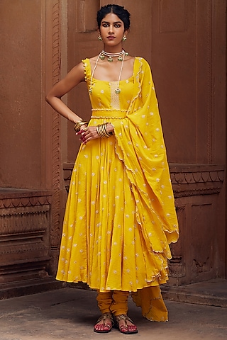 Yellow Cotton Mul Embroidered Kalidar Kurta Set by Seema Nanda