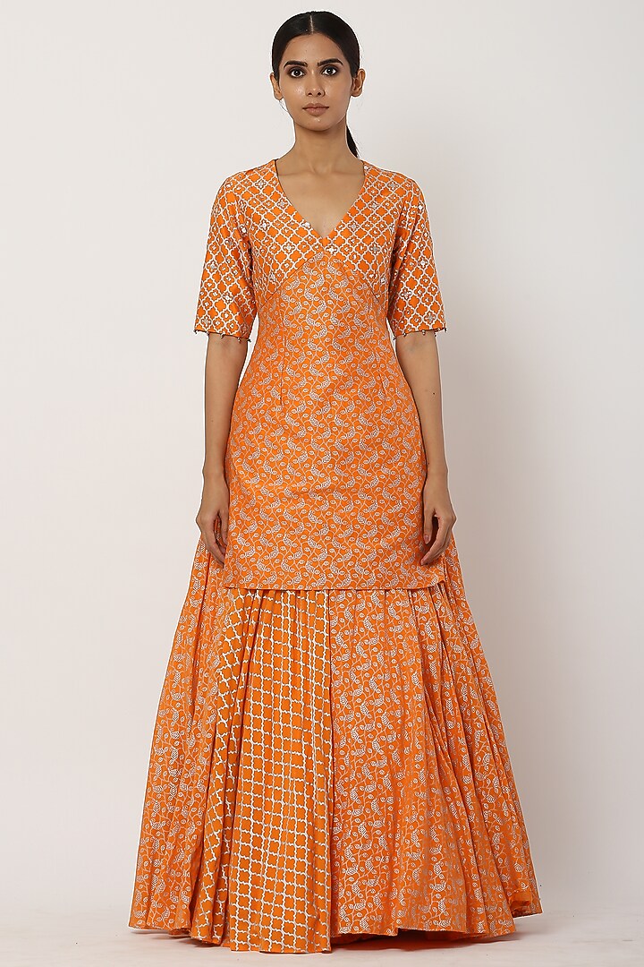 Orange Chanderi Silk Kurta Set by Seema Nanda at Pernia's Pop Up Shop