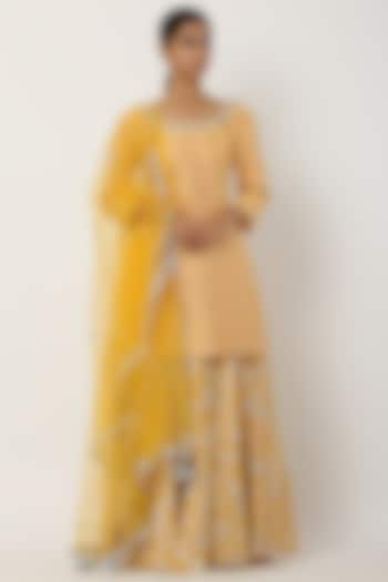 Yellow Chanderi Silk Kurta Set by Seema Nanda at Pernia's Pop Up Shop