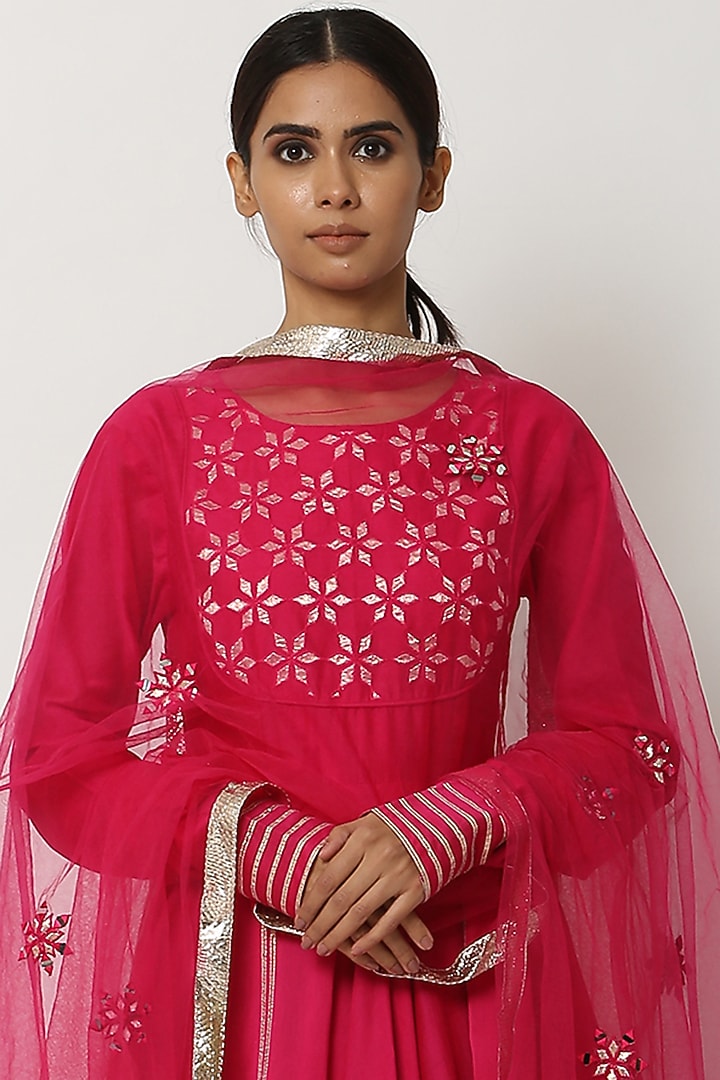 Fuchsia Pink Kalidar Kurta Set by Seema Nanda at Pernia's Pop Up Shop