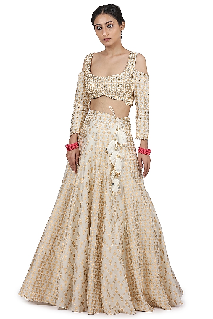 Ivory Printed Wedding Lehenga Set by Seema Nanda at Pernia's Pop Up Shop
