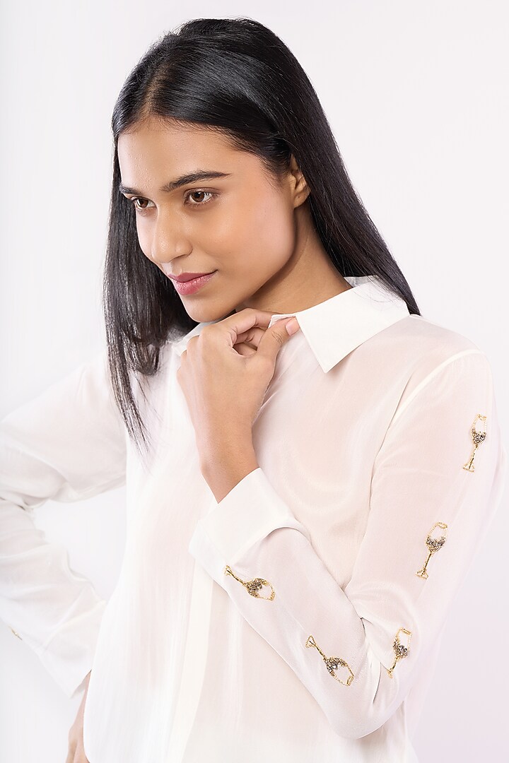 White Pure Crepe Embroidered Shirt by Mayu Kothari at Pernia's Pop Up Shop