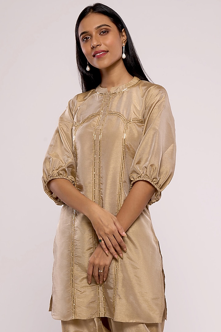 Golden Brown Embroidered Kurta Set by Mayu Kothari at Pernia's Pop Up Shop