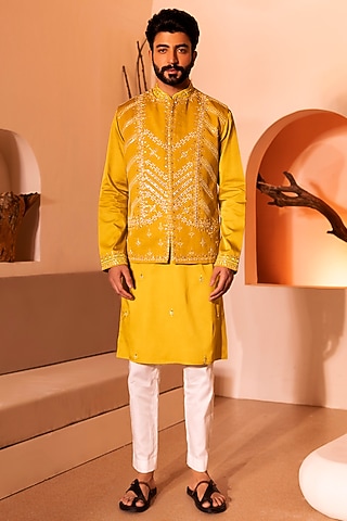 Yellow Padma Silk Hand Embroidered Waistcoat by Shreyansh Designs