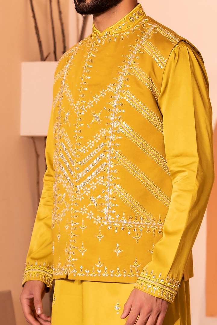 Yellow Padma Silk Hand Embroidered Waistcoat by Shreyansh Designs at Pernia's Pop Up Shop