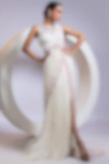 White Chinon & Net Crystal Work Pre-Draped Wedding Saree Set by Smriti by Anju Agarwal at Pernia's Pop Up Shop