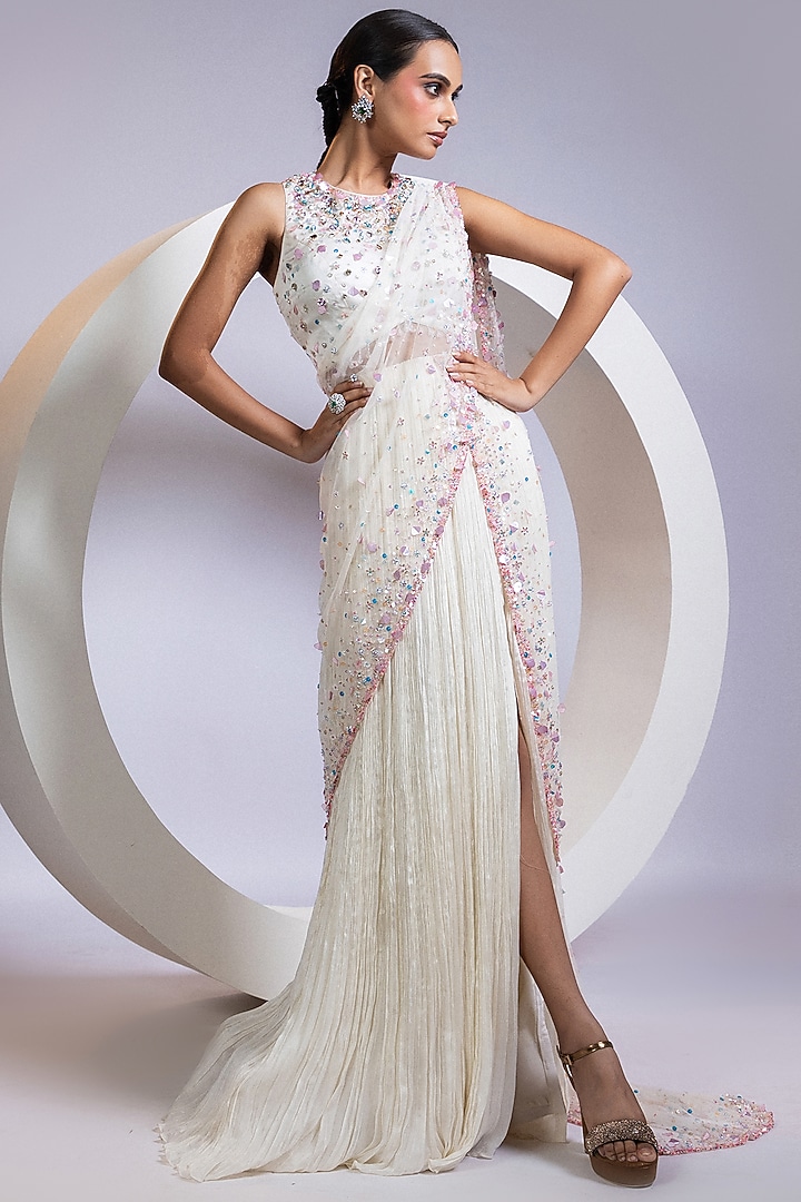 White Chinon & Net Crystal Work Pre-Draped Wedding Saree Set by Smriti by Anju Agarwal at Pernia's Pop Up Shop