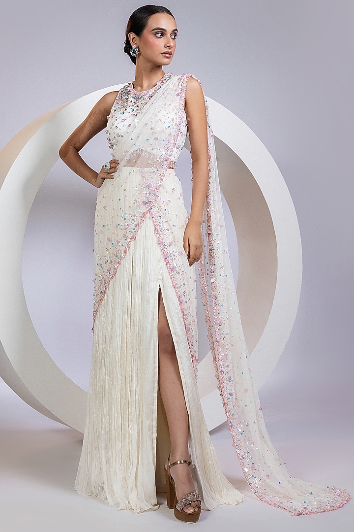 White Chinon & Net Crystal Work Pre-Draped Wedding Saree Set by Smriti by Anju Agarwal at Pernia's Pop Up Shop