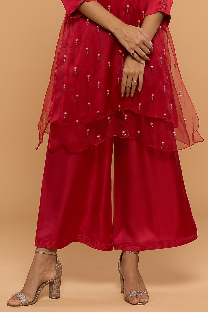 Red Modal Satin & Organza Embroidered Kurta Set by Mayu Kothari at Pernia's Pop Up Shop