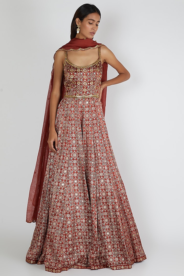 Red Embroidered Anarkali Set by Salian By Anushree