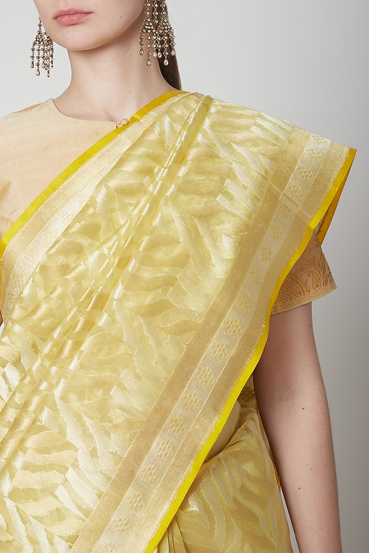 Yellow Geometric Cutwork Festive Saree Set by Shanti Banaras at Pernia's Pop Up Shop