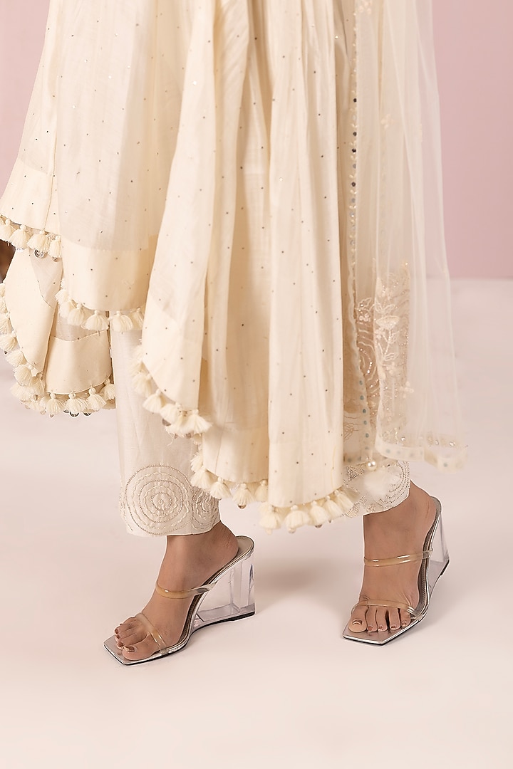 White Net & Mukesh Chanderi Silk Hand Embroidered Wedding Anarkali Set by Label Sonia Bansal at Pernia's Pop Up Shop