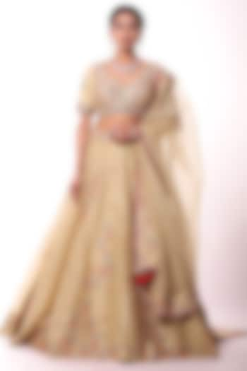 Golden Beige Embroidered Wedding Lehenga Set by Label Sonia Bansal at Pernia's Pop Up Shop